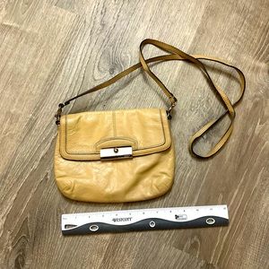 COACH - Small tan pebble leather crossbody handbag with magnetic closure